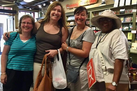 New Orleans: Food Walking Tour & Cooking Class Experience