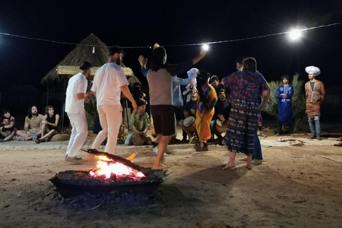 Marrakech to Fes 3 day Desert Tour Camel & luxury Tente Marrakech to Fes 3 day Desert Tour Standard Desert Tents