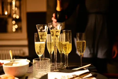 Paris VIP: Champagne Region Private Chauffeur Driven 12hrs