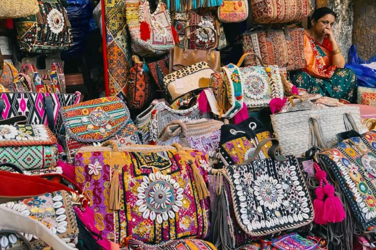 Delhi: Luxury Wedding Shopping Tour with Private Car