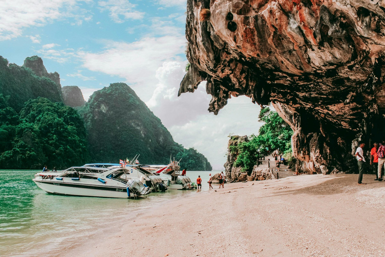 De Phuket à l&#039;île de James Bond : Voyage paradisiaque en hors-bord