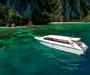 Phuket: Speedboat tour to Coral Island & Racha island
