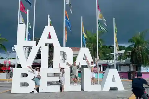 Servicio de Chofer Privado en Panamá conductor Turístico Todo el Día