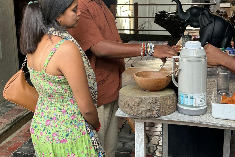 CMB/Negombo: Sigiriya, Kandy & Ella Private Tour with Driver Private Van with Driver – Up to 50 km