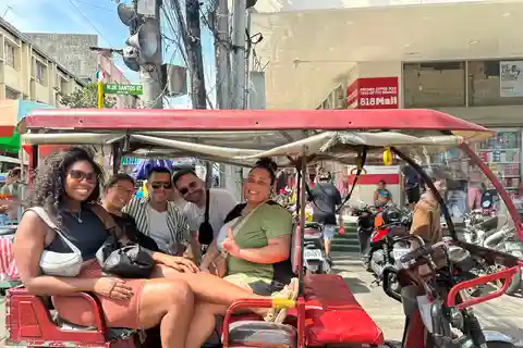 Manila Tuktuk and Jeepney Ride Guided Tour