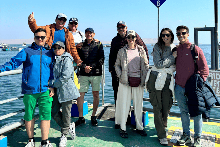 Lima : visite des îles Ballestas, des lignes de Nazca et de Huacachina