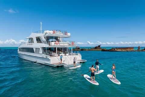 モートン島：タンガルーマ難破船シュノーケリング 完全サービス ツアー