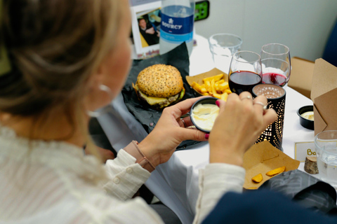 Amsterdam: Burger Cruise - Burgerbar & Canal Cruise Black Angus Beef Burger