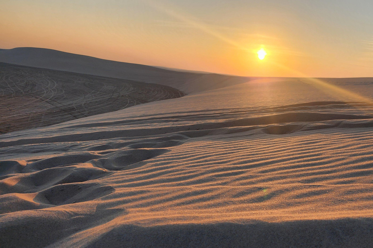 Safari nel deserto all&#039;alba o al tramonto con sandboarding in Qatar