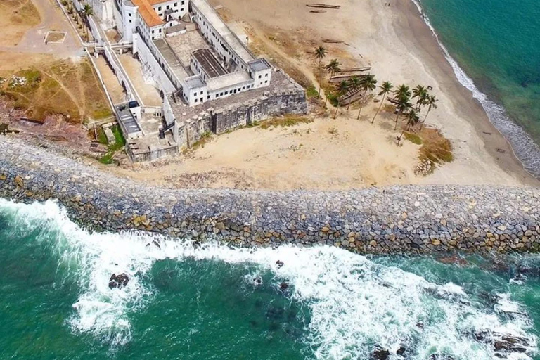 Kakum National Park & Elimina & Cape Coast Castle Day Tour