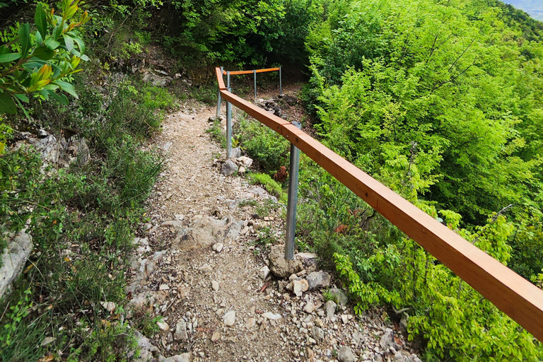 From Tirana: Pëllumbas Cave hiking & Petrelë Castle tour