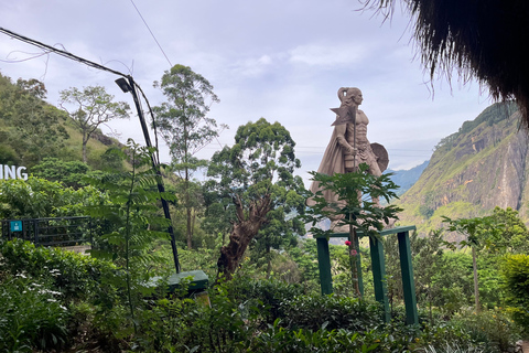 Desde el tren de Kandy, excursión de un día a Pool Club con servicio de recogidaExcursión de un día a Ella desde Kandy