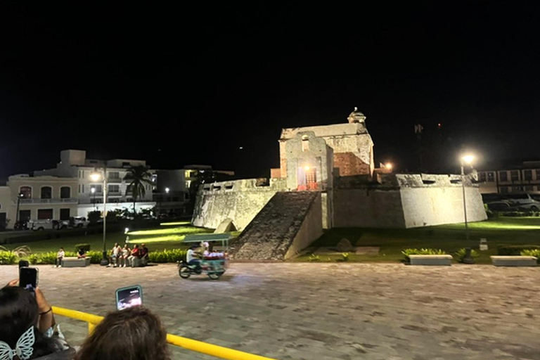 Veracruz: Nighttime Sightseeing Tour by Double-Decker Bus
