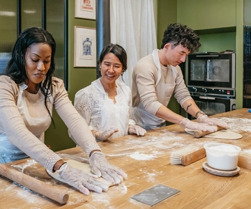 Paris: French Croissant Baking Class with a Chef