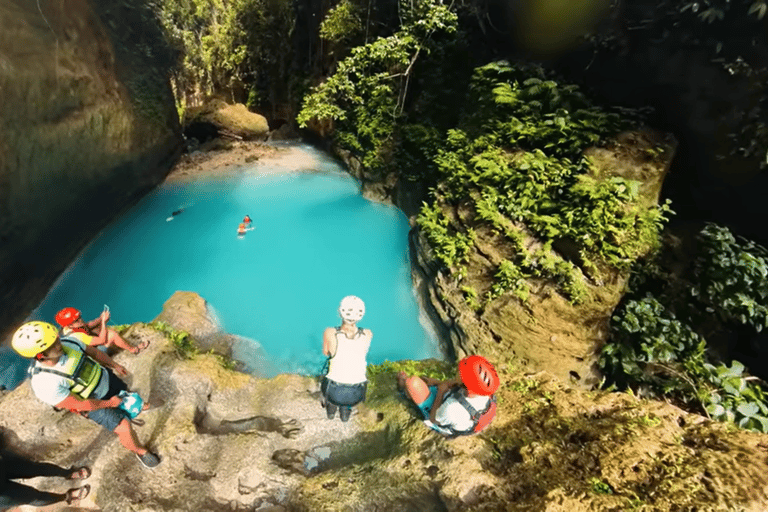 Cebu: Oslob Whaleshark & Canyoneering Group Tour with Lunch