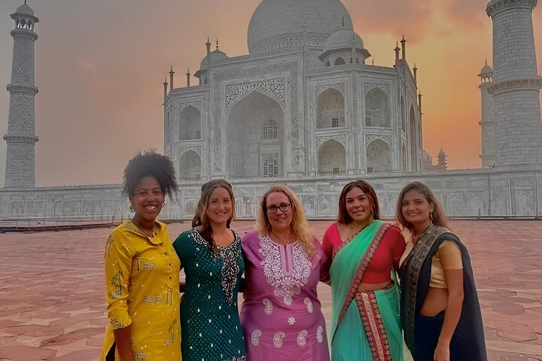 Taj Mahal Sunrise, Agra Fort & Baby Taj Tour (All-Inclusive) From Agra: Tour with Car, Driver and Guide Only