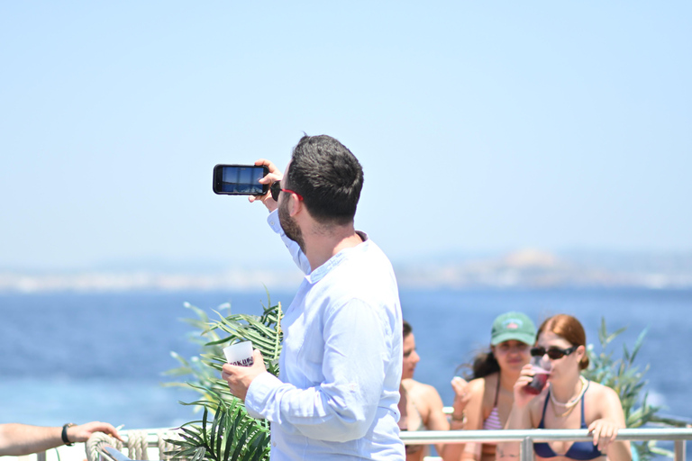 Exclusive experience: Premium catamaran from Ibiza to Formentera