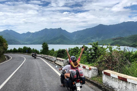 Hue naar Hoi An met de motor via de Hai Van pas (of vice versa)Van Da Nang of Hoi An naar Hue (enkele reis)