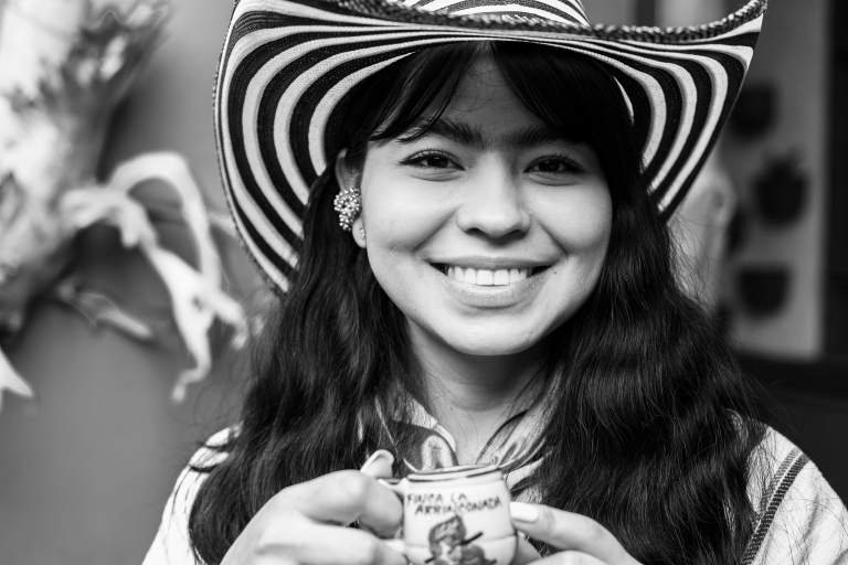 Medellin: Koffietour, aankomst te paard en suikerriet