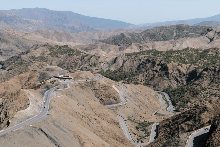 من فاس: رحلة ذهاب وعودة لمدة يومين عبر صحراء مرزوقة وركوب الجمالخيار الجولة المشتركة