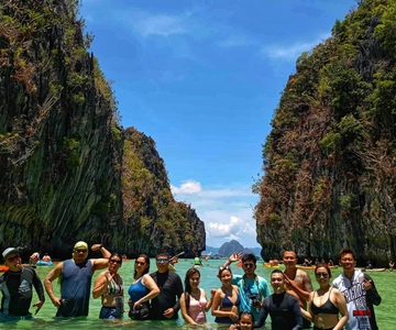 El Nido: Island Hopping Tour A with Kayaking on Big Lagoon