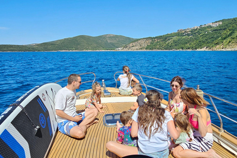 Budva Luxury Private Boat Tour with Snorkeling and SUP Budva: Private Traditional Boat Tour with Snorkeling and SUP
