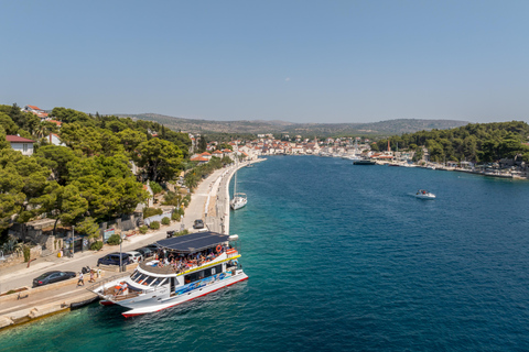 Split: Hvar, Brač en Pakleni Cruise met Lunch en DrankjesSplit: cruise Hvar, Brač en Pakleni met lunch en drankjes