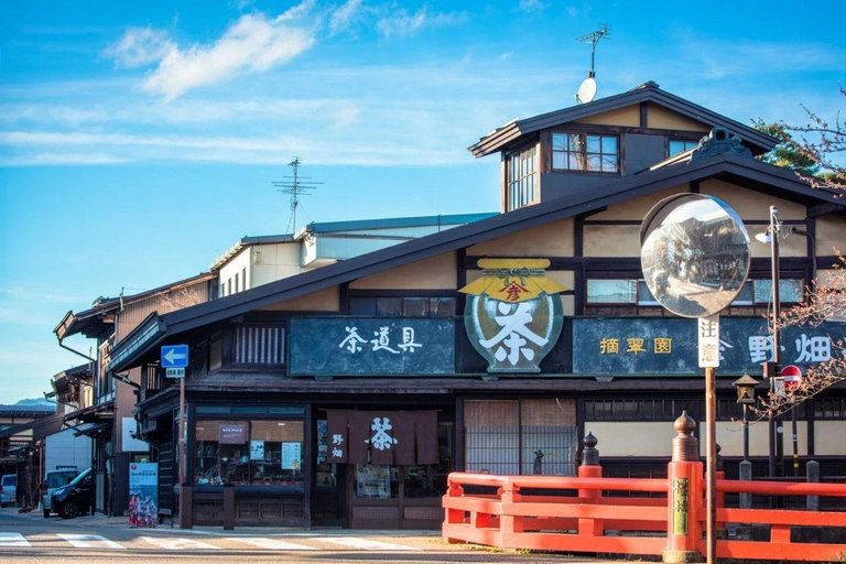 Visite d&#039;une jounée de Shiragawago, Hida Takayama et l&#039;UNESCO au départ de Nagoya