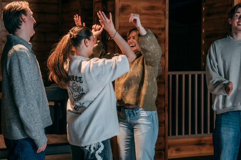 Try Street-curling in Top Bergen Activity Bar!