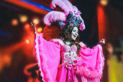 Phuket: Simon Cabaret Show tickets voor de eerste 3 rijenSimon Cabaret: Normale zitplaats + transfer Patong/Kalim