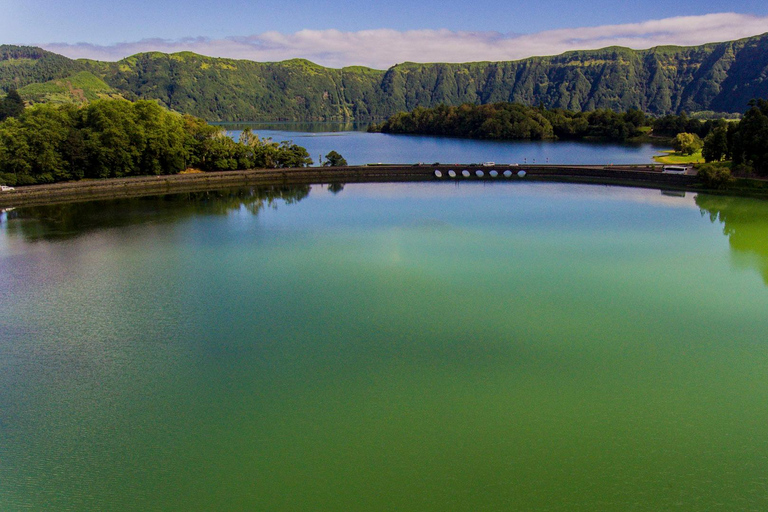 Ponta Delgada: Sete Cidades Jeep Tour