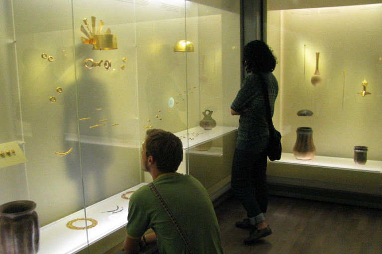 Gold Museum, Monserrate & Candelaria Español