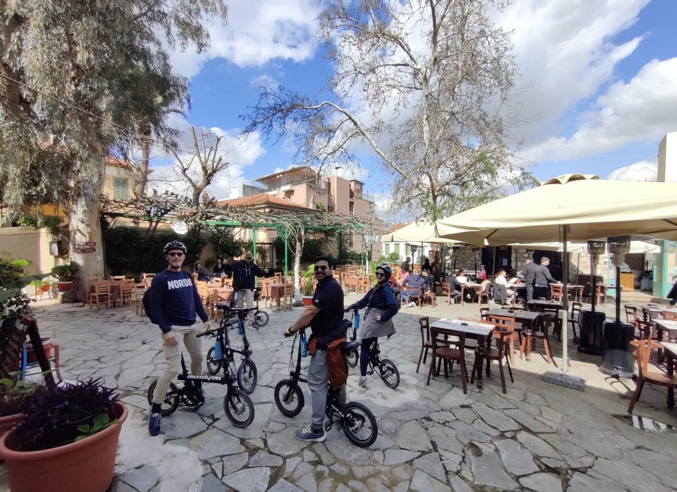 Athen: Oplev byrundvisningen på elektrisk cykel