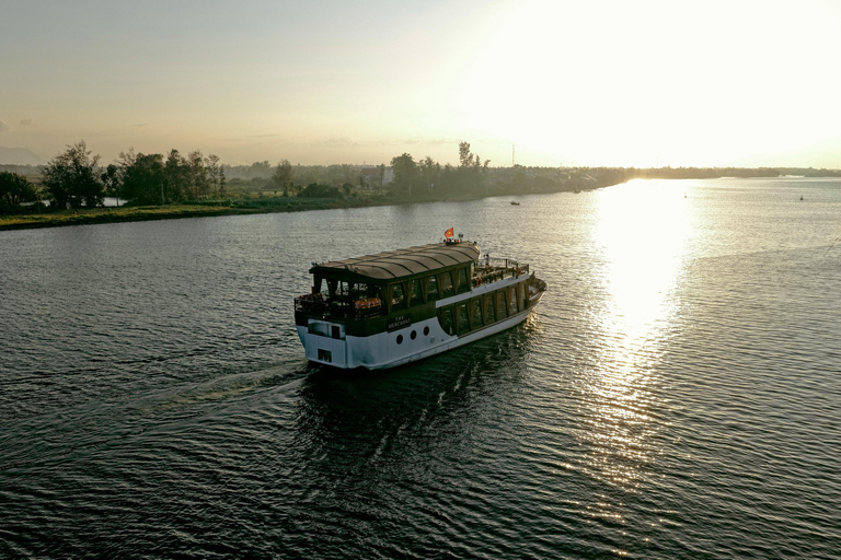 Hoi An Luxury Sunset Cruise: 5-Course Spice Menu & Cocktails VND 3,800,000 | 5-course + wine & sparkling free-flow