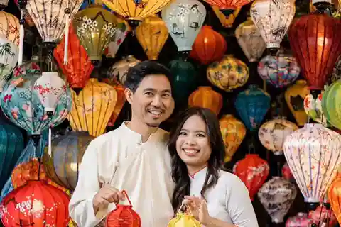 Hoi An: Vietnamese Foldable Lantern Making Class