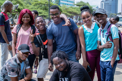 Accra: Esplora Accra con una guida locale (Tour privato della città)Tour di mezza giornata della città di Accra