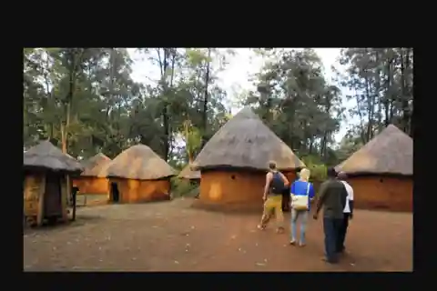 Tour culturale: Bomas del Kenya