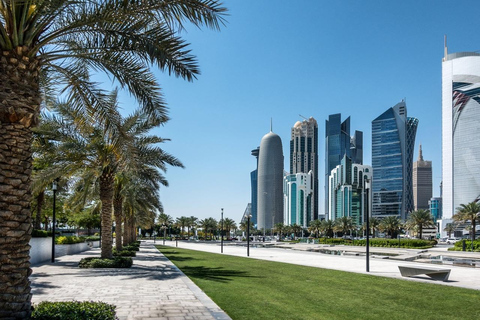 Doha : Visite guidée privée de la ville avec repas qatari traditionnel