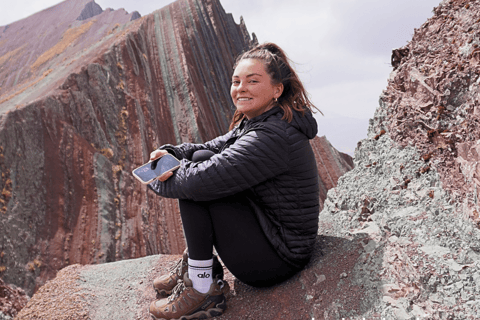 From Cusco: Pallay Puncho Mountain Hiking Tour with Lunch