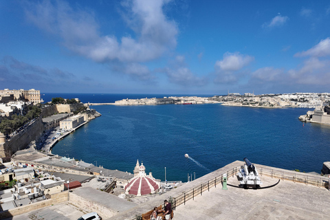Valletta: 2.5h Walk with Local Guide, History & Stories