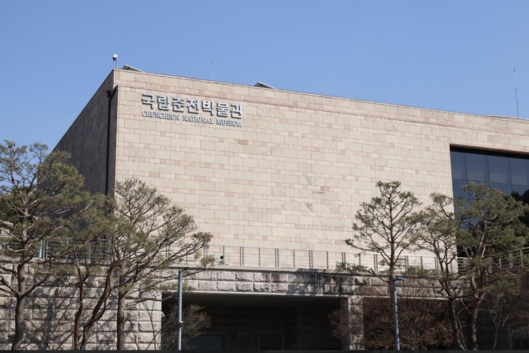 Chuncheon: Gugok Falls, Arboretum & Dakgalbi Tour