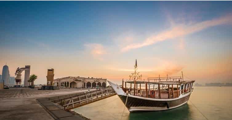 Doha: Sunset Experience, Traditional Dhow Cruise with Dinner photo 5