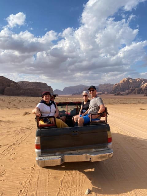 Full Day Jeep Tour ( Lunch) Wadi Rum Desert Highlights - Hizvo