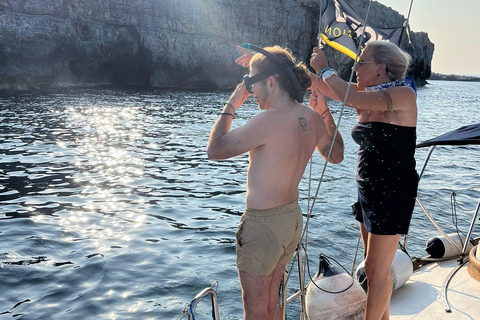 Sailing tour and guided snorkeling a Siracusa