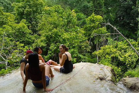 Enjoy Sticky Waterfall & Chet Si Fountain National Park Chiangmai: Sticky Waterfall & Chet Si Fountain National Park