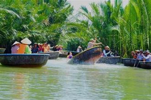 Jungle de cocotiers &amp; bateau-panier &amp; ville de Hoi An &amp; lâcher de lanternesVisite de groupe