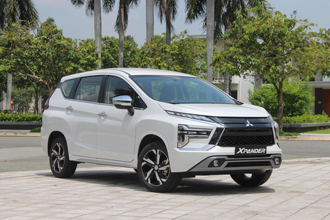 Private Transfer from Da Nang International Airport (DAD) One-way transfer: DAD-Ba Na Hills