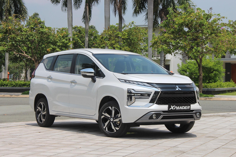 Private Transfer from Da Nang International Airport (DAD) One-way transfer: DAD-Ba Na Hills