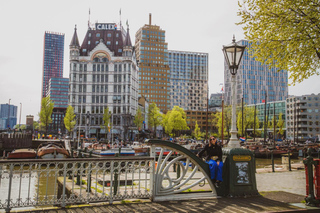 Rotterdam Walk: Highlights, Gems, Architecture & History WW2