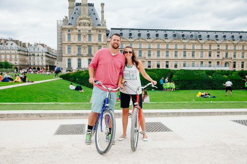 Paris Bike Tour: Eiffel Tower, Place de la Concorde & More Tour in English